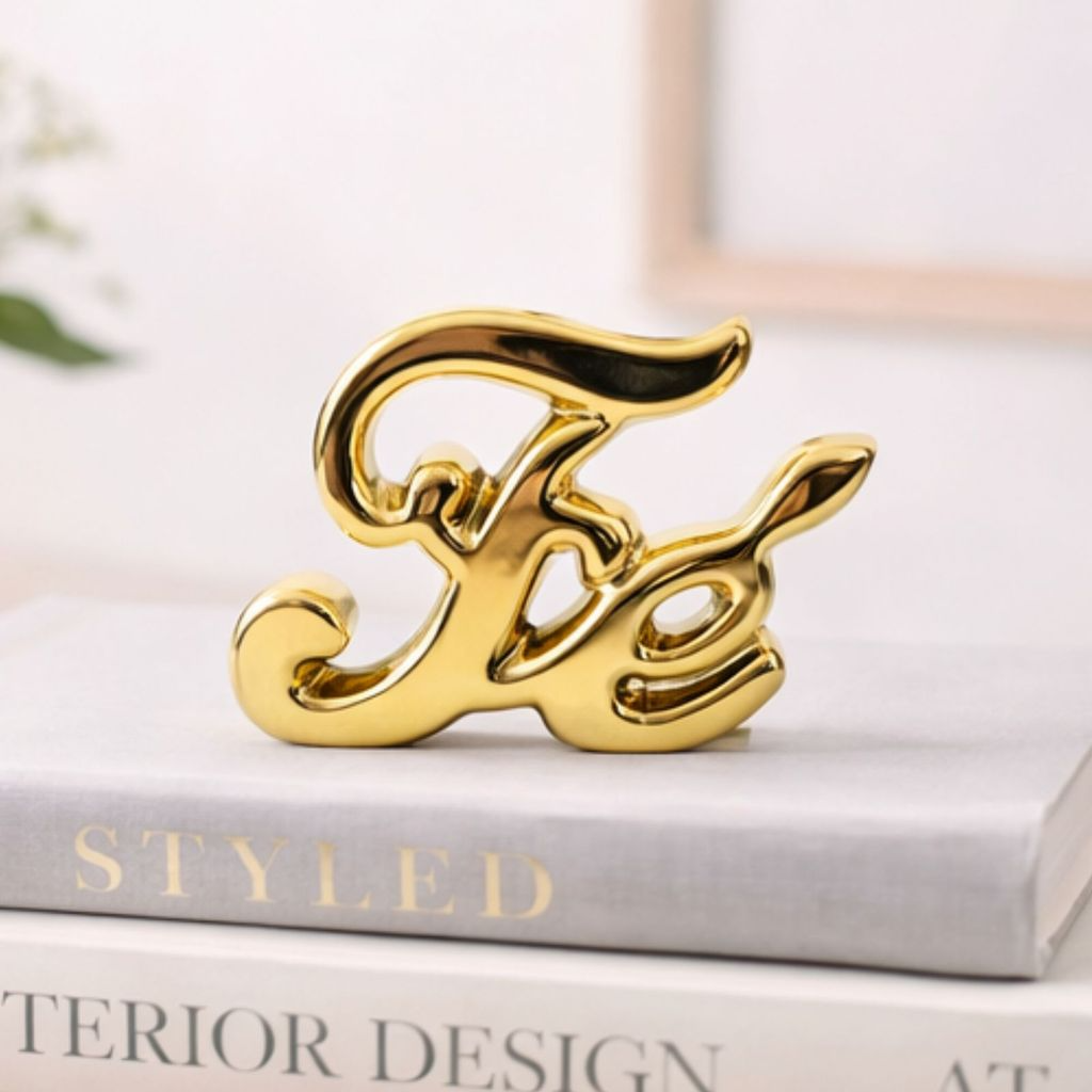 Kit Enfeite Decorativo Palavra Fé em Cerâmica Dourada