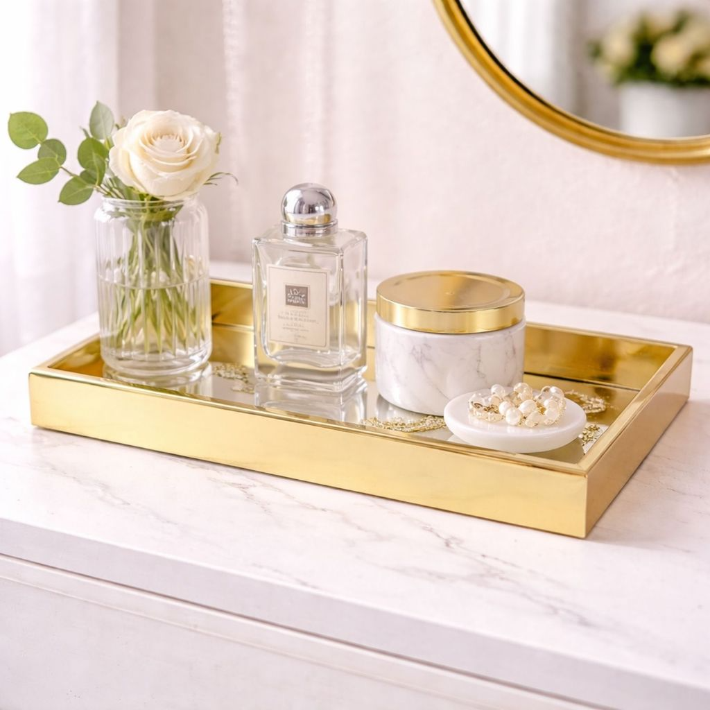 Bandeja Espelhada Retangular Dourada 25,5x14