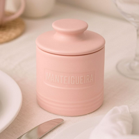 Manteigueira Francesa de Cerâmica Rosa com Tampa em Relevo