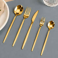 6 Colher, Garfo ou Faca em Aço Inox Dourado com Cabo Fino Chique e Minimalista