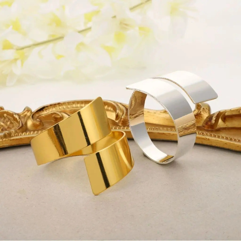 Kit Com 04 Aneis De Guardanapo Luxuoso Minimalista