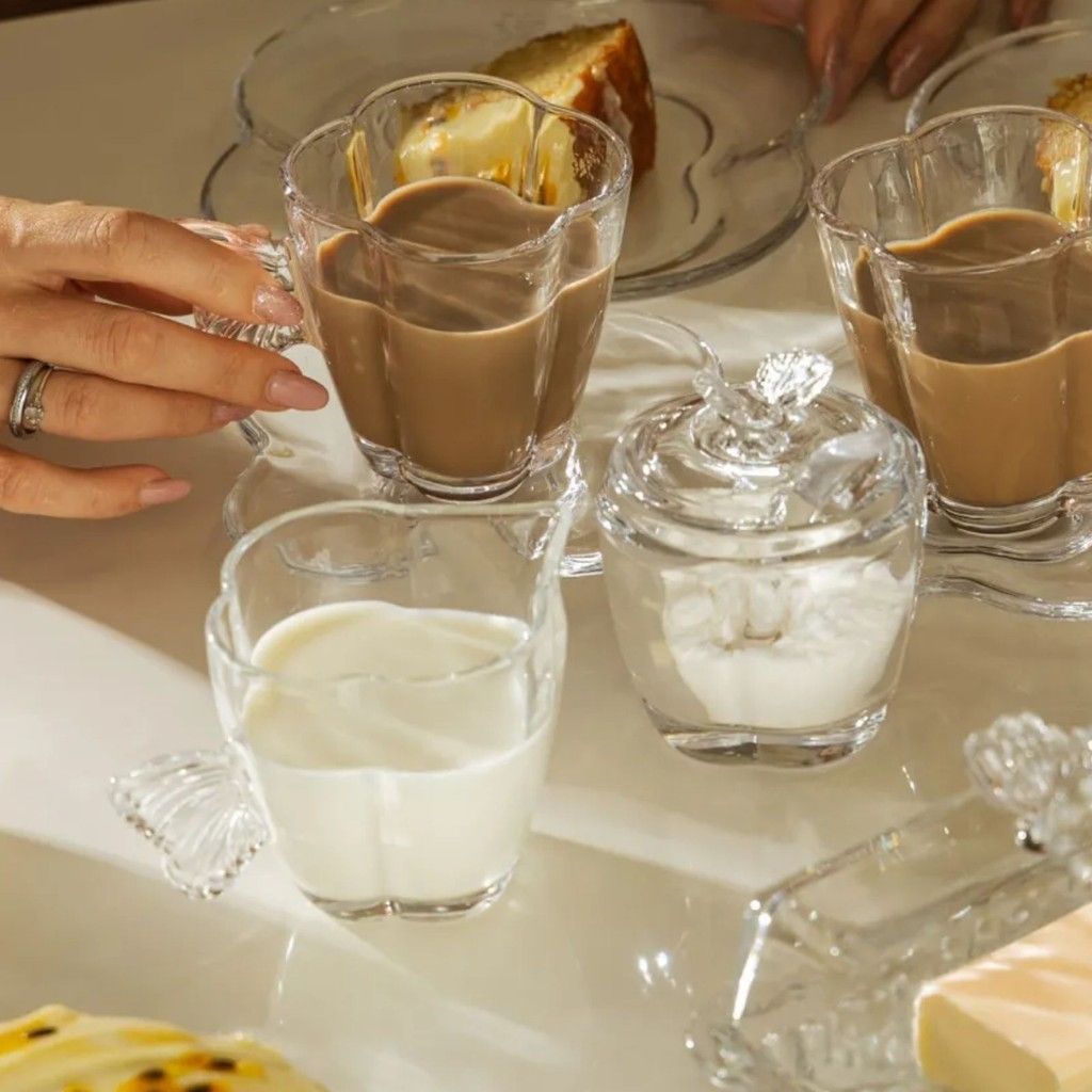 Leiteira em Vidro Cristal Com Alça em Formato de Borboleta 230ml