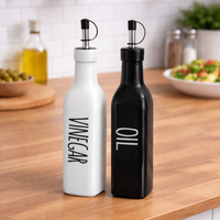 Kit Vinagre e Azeite Minimalista Preto e Branco Com Dosador em Aço 300ml
